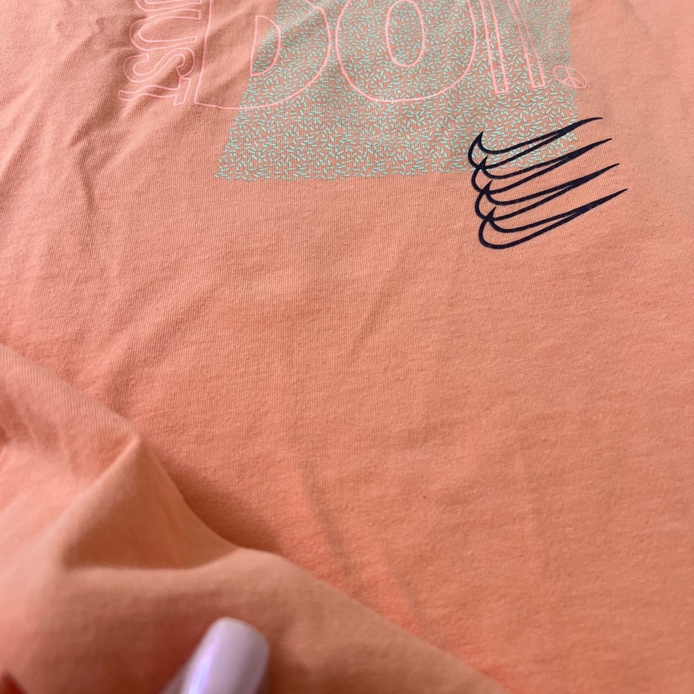 Nike Orange Short Sleeve Tee with Graphic Design - Picture 8 of 8
